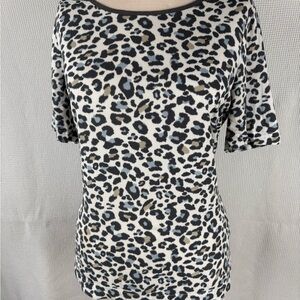 Stylish Leopard Print Short Sleeve Top
